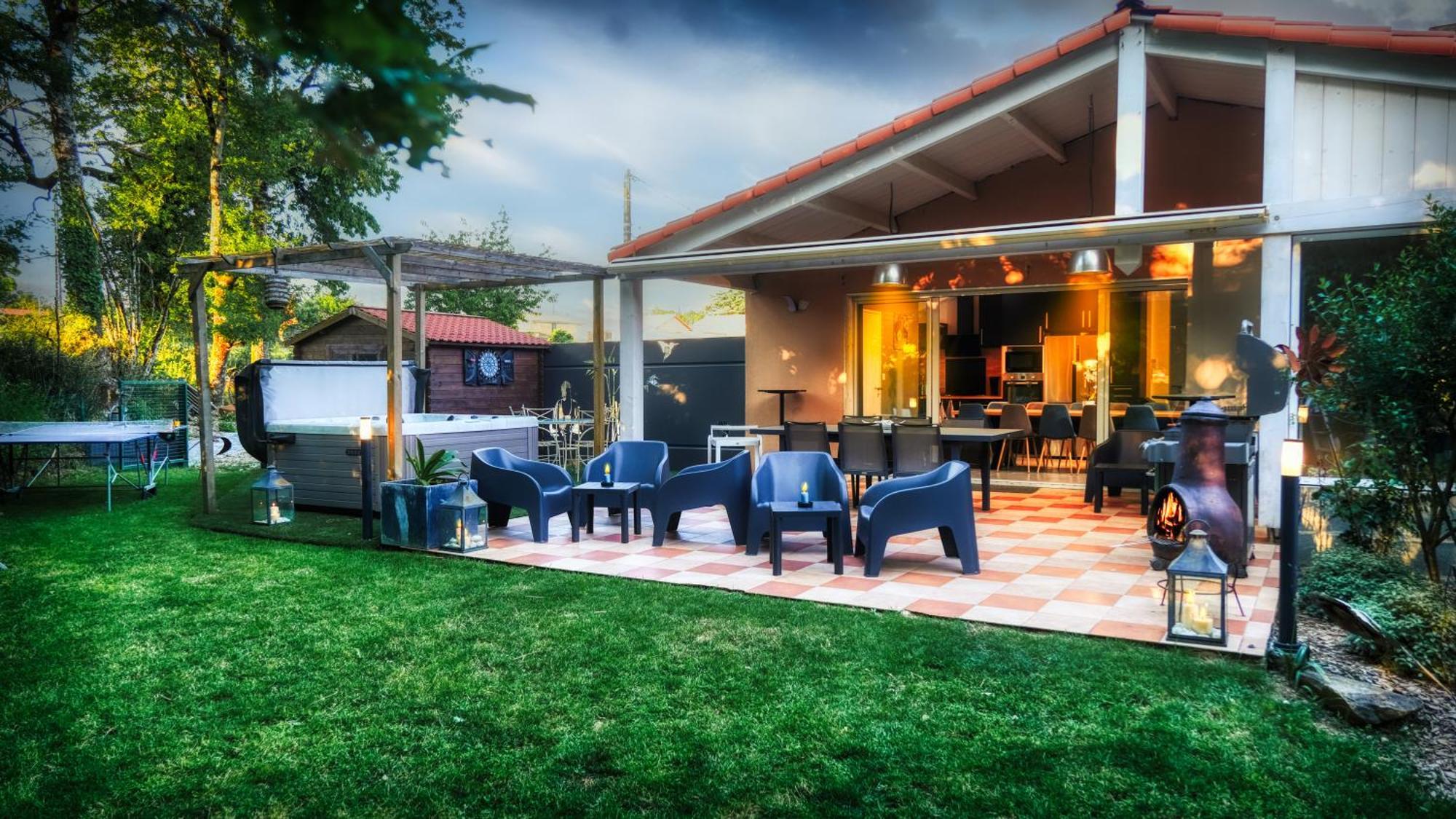 Вилла Domaine Du Souvenir Saint-Paul-en-Pareds Экстерьер фото