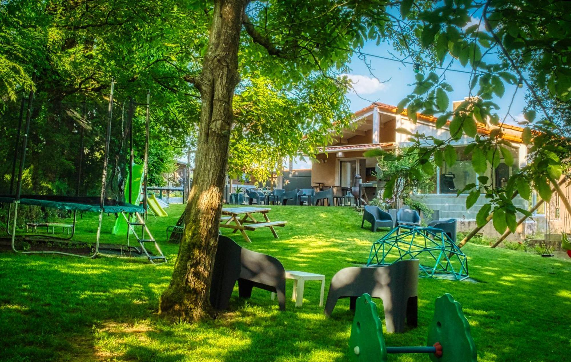 Вилла Domaine Du Souvenir Saint-Paul-en-Pareds Экстерьер фото